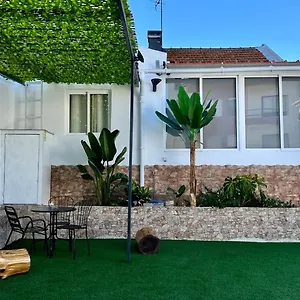 Casa de Férias J, Lisboa