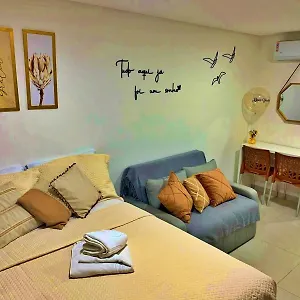 https://villas-do-porto-residence-215.portodegalinhashotels.com